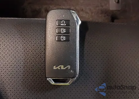 2025 Kia Sportage X-Line Prestige z USA, uszkodzony, nr VIN KNDPZDDH9S7199250